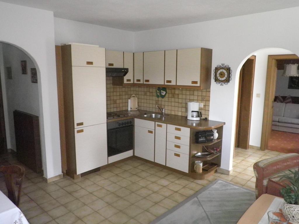 Haus Drescher Apartamento Obsteig Habitación foto